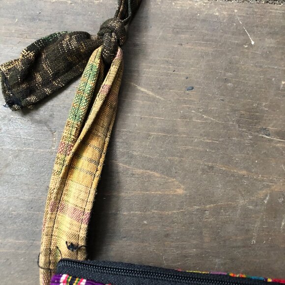 Vintage Handwoven Guatemalan Purse | Hippie Purse - Picture 10 of 10